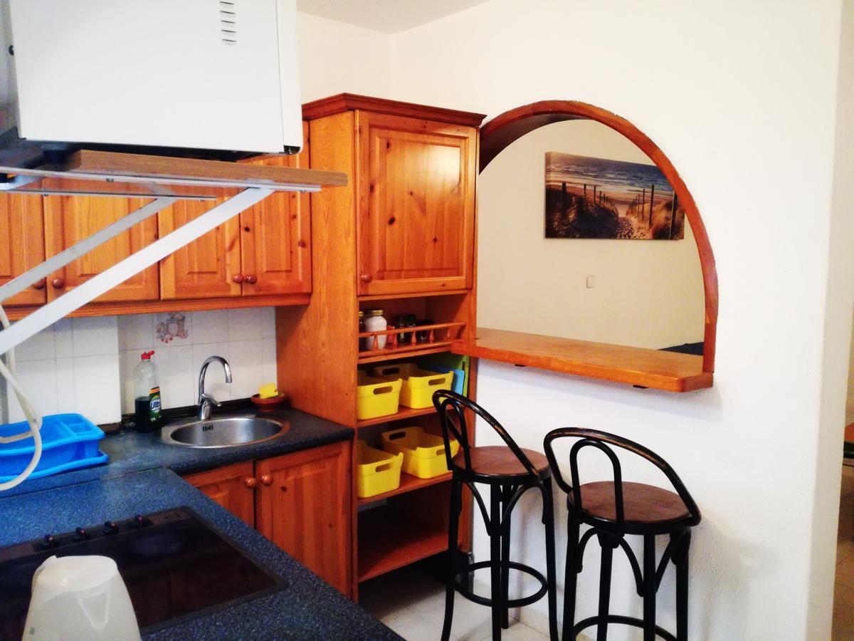 Surfhouse Hostel Famara เตกีเซ ภายนอก รูปภาพ