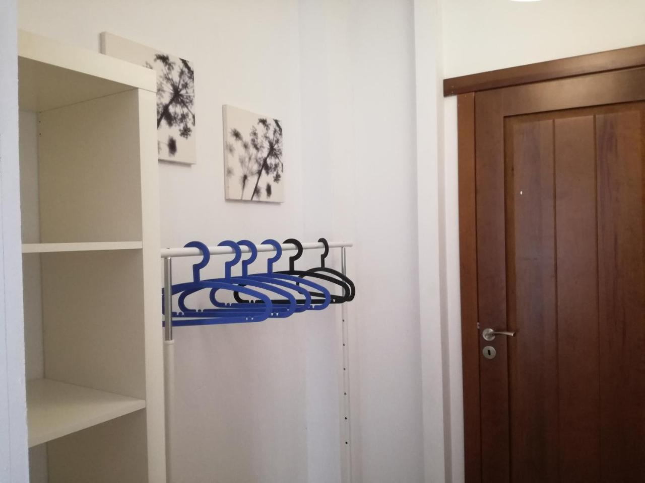 Surfhouse Hostel Famara เตกีเซ ภายนอก รูปภาพ
