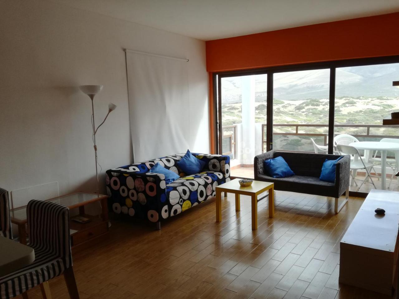 Surfhouse Hostel Famara เตกีเซ ภายนอก รูปภาพ